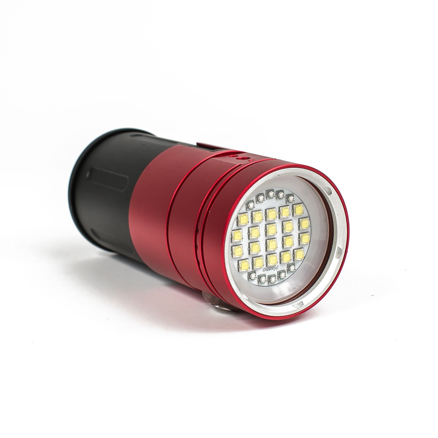 Nemo Flood Light – 15000 Lumens – Most powerful hand-held dive light in the world!
