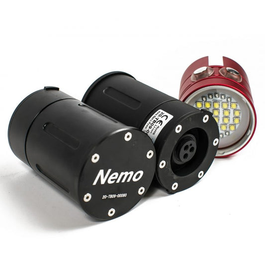 Nemo Flood Light – 15000 Lumens – Most powerful hand-held dive light in the world!